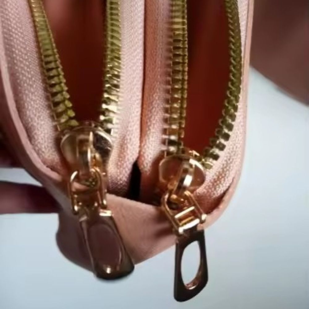 NEW Pink Crossbody Bag With Clear Cell Phone Window - Picture 14 of 16